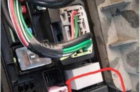 惠而浦冰箱F3故障代码维修方法（解决惠而浦冰箱F3故障代码的简易方法）