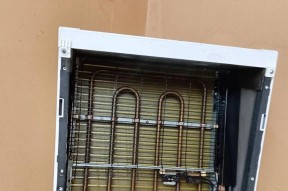 以柜机空调清洗的实用方法（保持空调清洁，提高使用效果）
