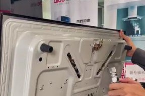 解决燃气灶流动水问题的方法（有效应对燃气灶流动水的实用技巧）