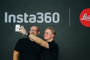 影石Insta360上新Ace Pro 2冰川白限量版：机内直出Live图，新增多款胶片滤镜和配件
