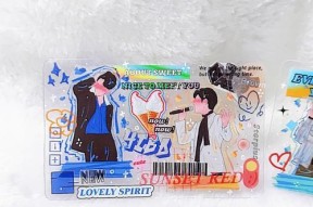 拼贴卡贴手机壳的方法是什么？