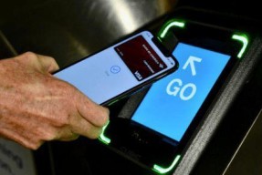 Apple Pay刷地铁怎么操作？常见问题有哪些？