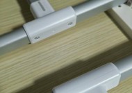 平板移动支架桌子安装步骤是什么？