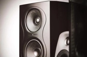 哪些品牌的音箱提供高清音质？如何挑选高清音箱？