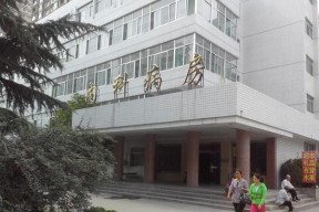 潍坊医院报号显示屏特点是什么？