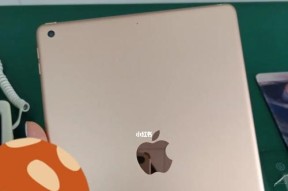 如何唤醒iPad黑屏状态下的屏幕（解决iPad黑屏问题）