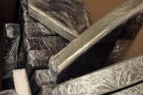 电视机屏幕的偏光片如何工作？偏光片的作用是什么？