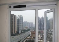 窗户上的抽油烟机（创新设计让你拥有更宽敞的厨房环境）