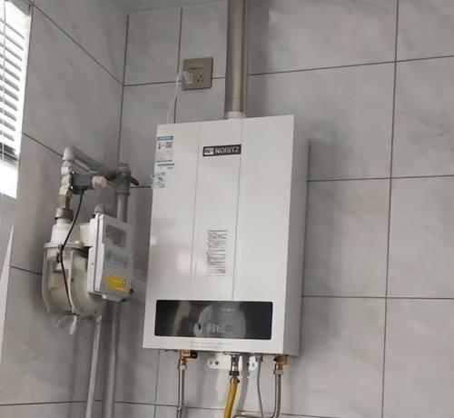 热水器显示屏故障的解决办法（故障原因及常见解决方法）  第1张
