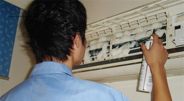 如何解决空调内机漏水问题（自行找出原因）  第1张