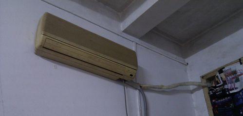空调一开就跳闸的原因及解决办法（了解空调跳闸的常见原因）  第2张