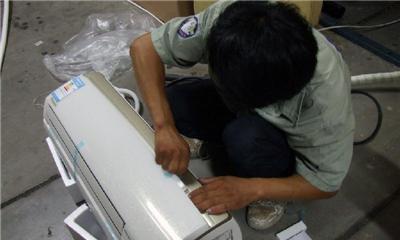 空调开关灯一直闪的原因及简单维修方法（揭秘空调开关灯闪烁的真相）  第2张