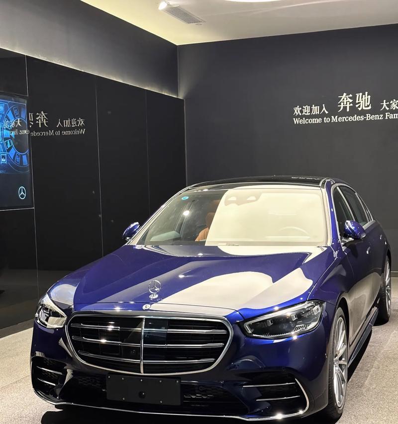 奔驰车插移动硬盘的使用方法是什么？  第1张
