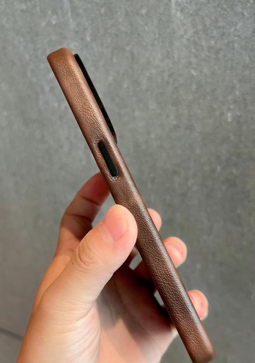 精致斜纹手机壳清洁方法有哪些？清洁后如何保持其外观？  第2张