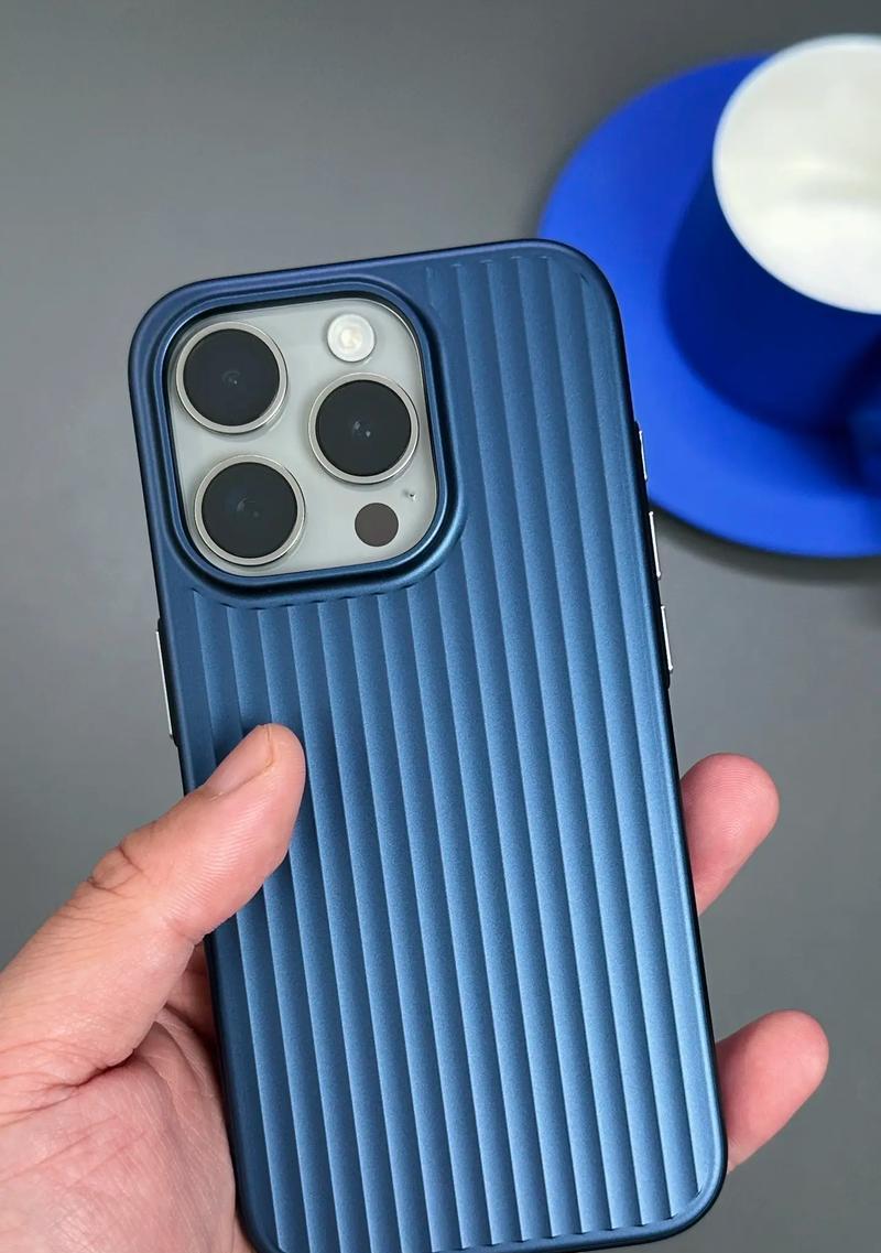 瓦楞手机壳清洁方法？如何清洗不损伤手机壳？  第2张