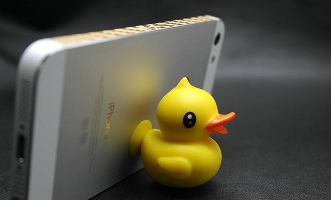 电车手机支架上的鸭子装饰怎么拆卸？有哪些步骤？  第1张