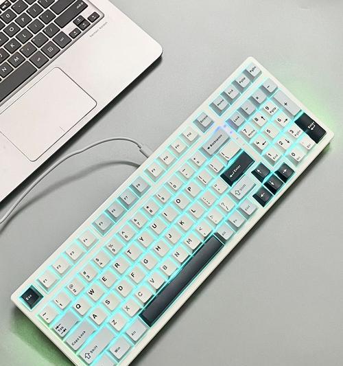 键盘灯光颜色怎么选？哪种颜色对眼睛更友好？  第1张