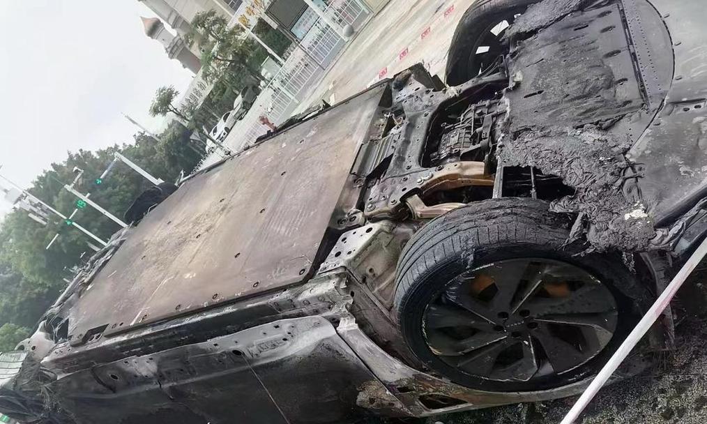 汽车加错油后会有什么反应？如何处理？  第3张