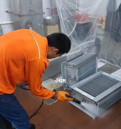 杨浦区饭店油烟机清洗方法（保持饭店厨房环境干净整洁的关键）  第2张
