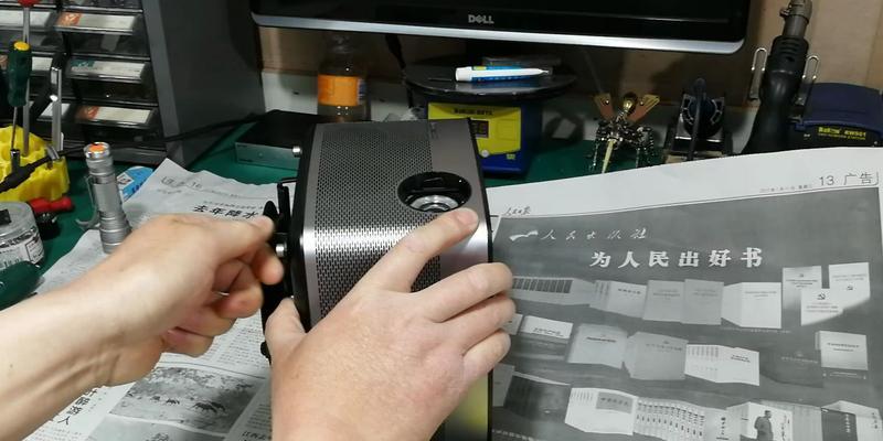 极米投影仪电不亮的原因及解决方法（探索极米投影仪电源故障的关键问题和有效解决方案）  第3张