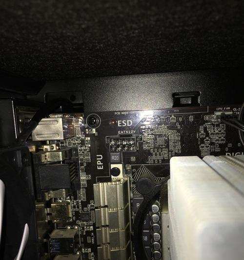 显示器不亮的自检完了，怎么办（解决显示器不亮的常见问题与方法）  第2张