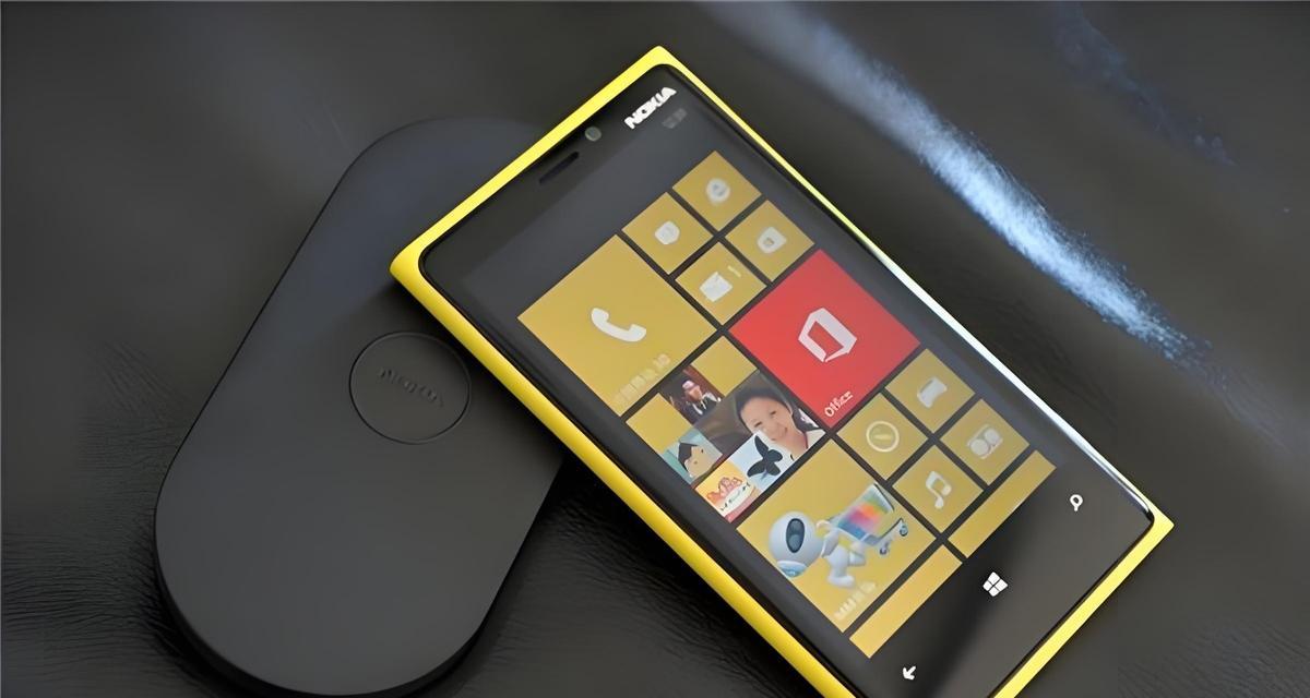 Lumia 925还能刷入Win10红石系统？古董手机重生指南  第1张